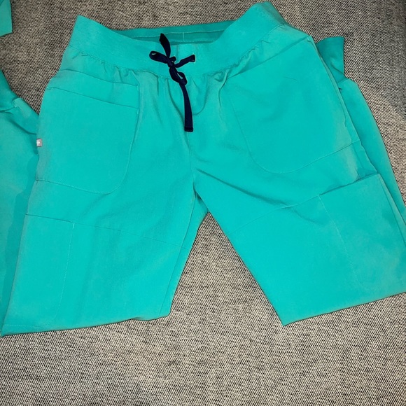 Figs set - Picture 3 of 3